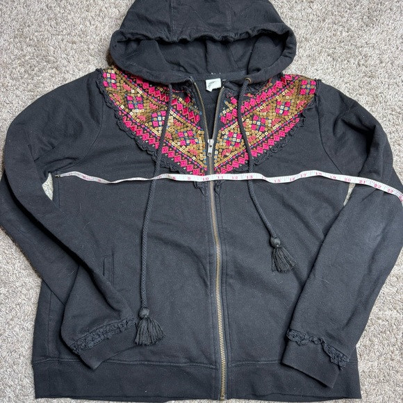 ANTHROPOLOGIE AKEMI + KIN Embellished Sweatshirt. Size S Black & Pink - Picture 2 of 7